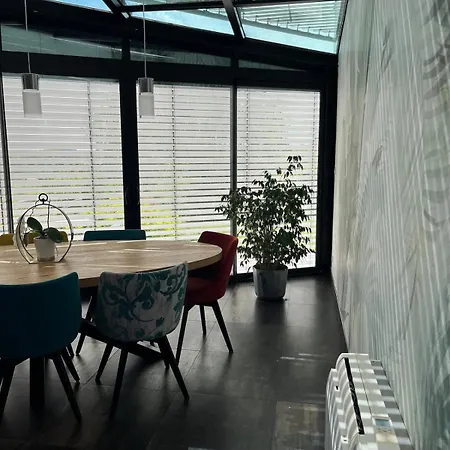 Dom wakacyjny 15, 12 Personnes Avec Piscine